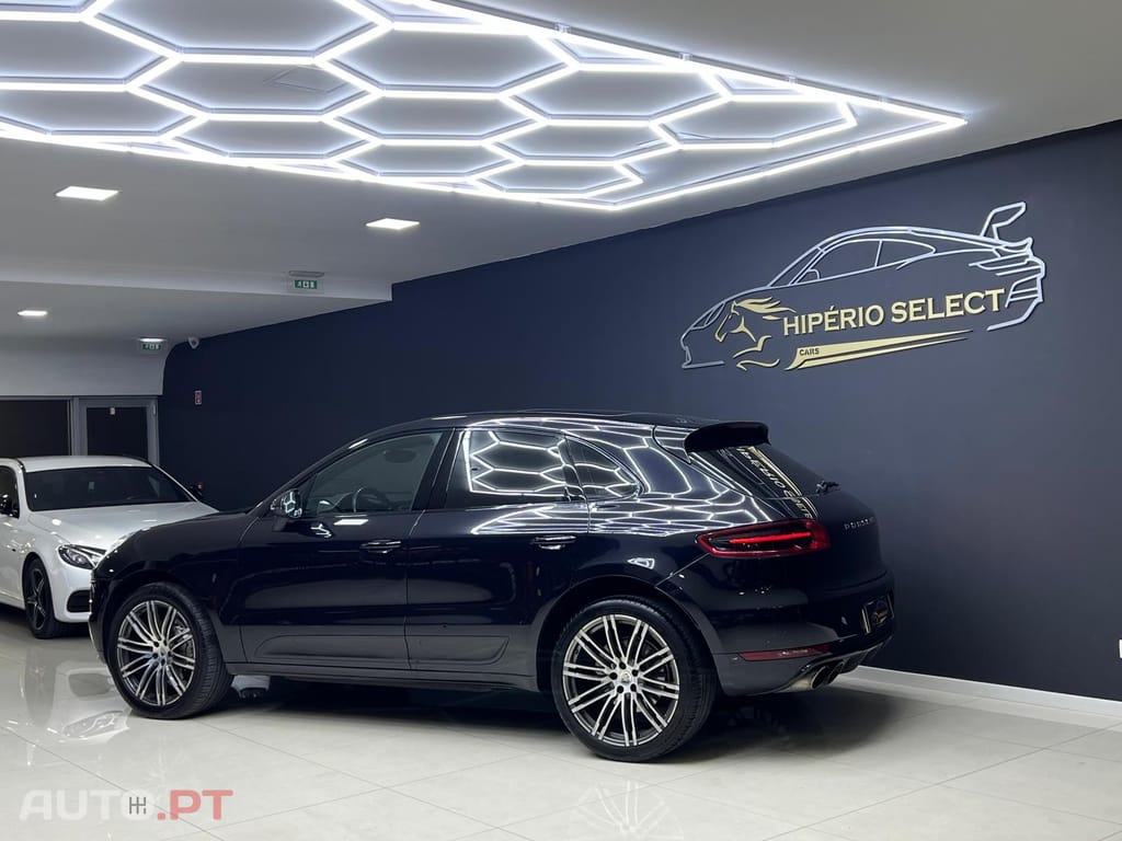 Porsche Macan S