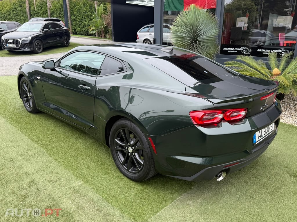 Chevrolet Camaro 2.0 Aut.