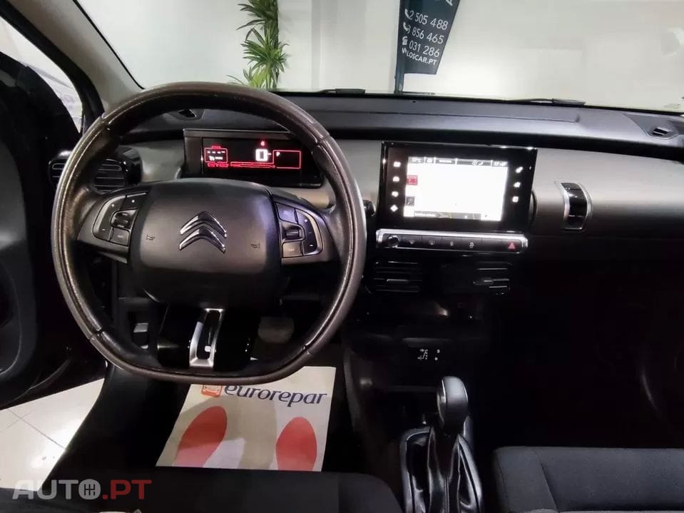 Citroen C4 Cactus 1.2 PureTech Shine EAT6