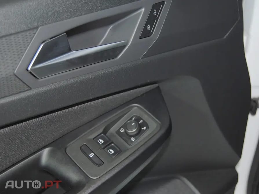 Ford Tourneo 2.0 TDCi Titanium 5 lugares