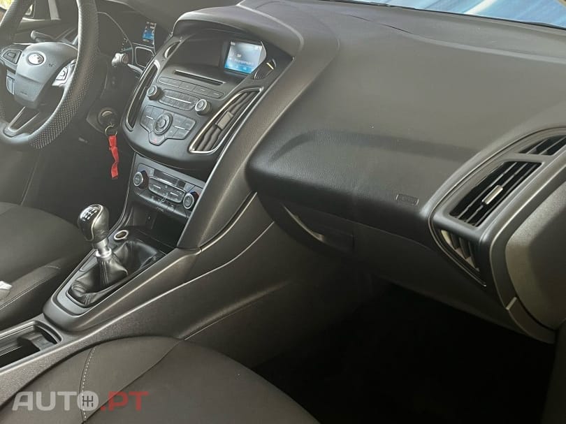 Ford Focus 1.0 SCTi Titanium