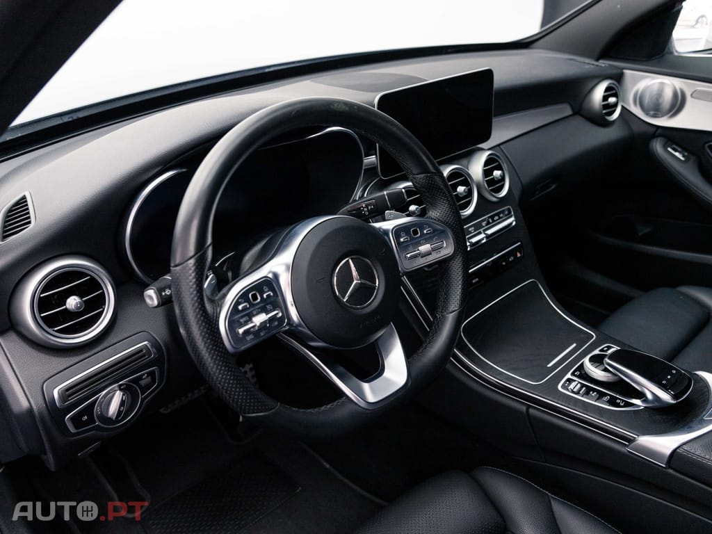 Mercedes-Benz C 300 e AMG Line