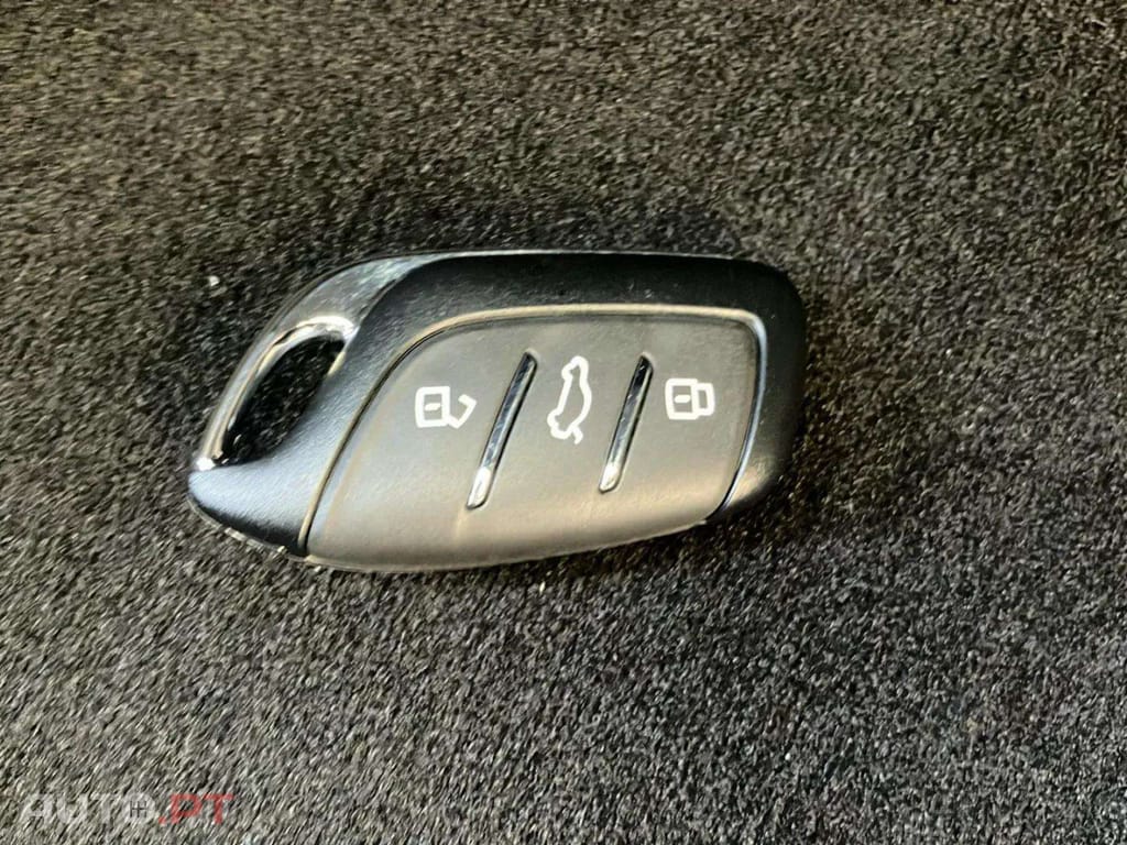 MG MG4 64 kWh Luxury