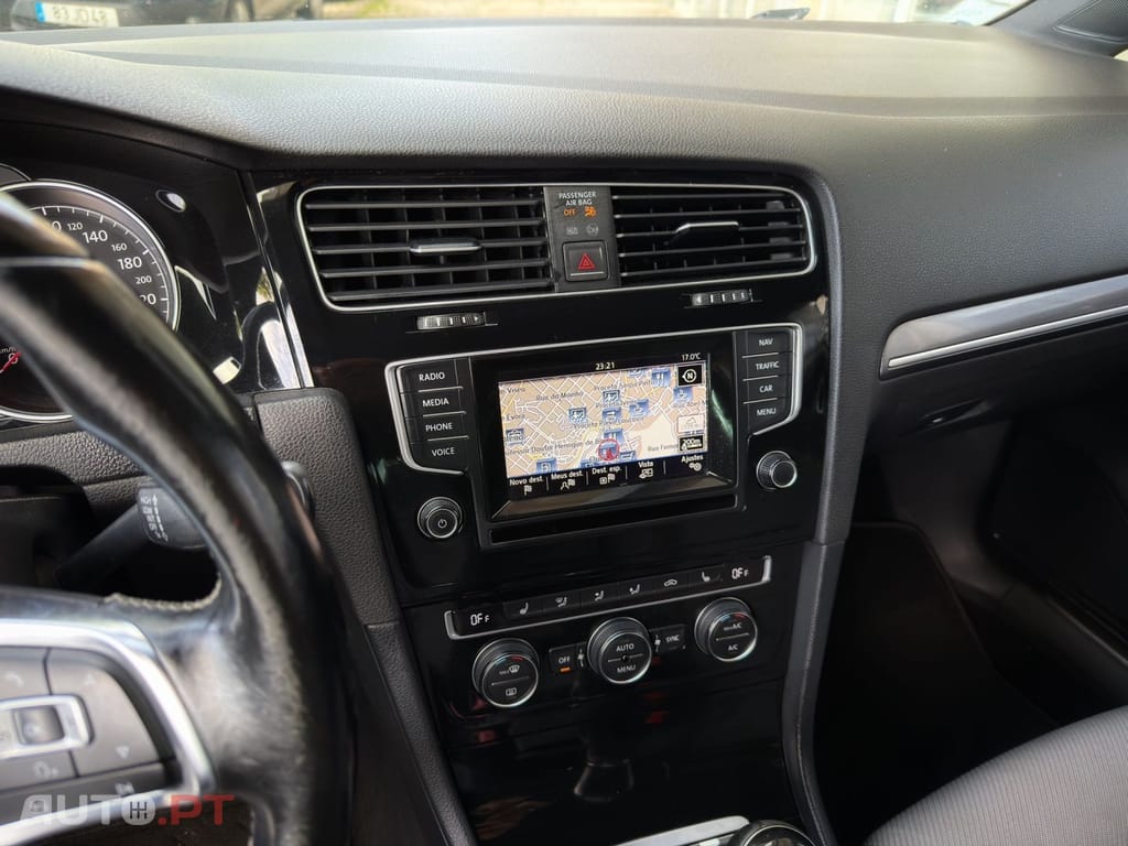 Volkswagen Golf 2.0 TDi Highline