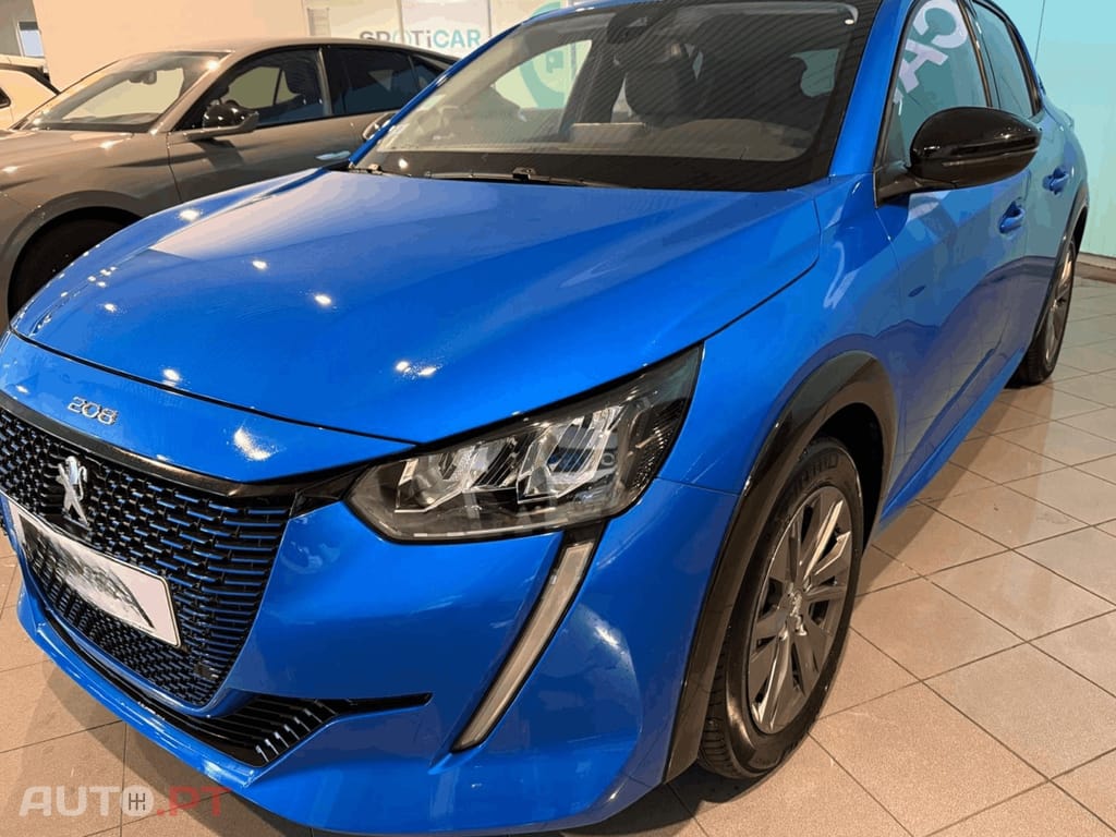 Peugeot E-208 50 kWh Allure Pack
