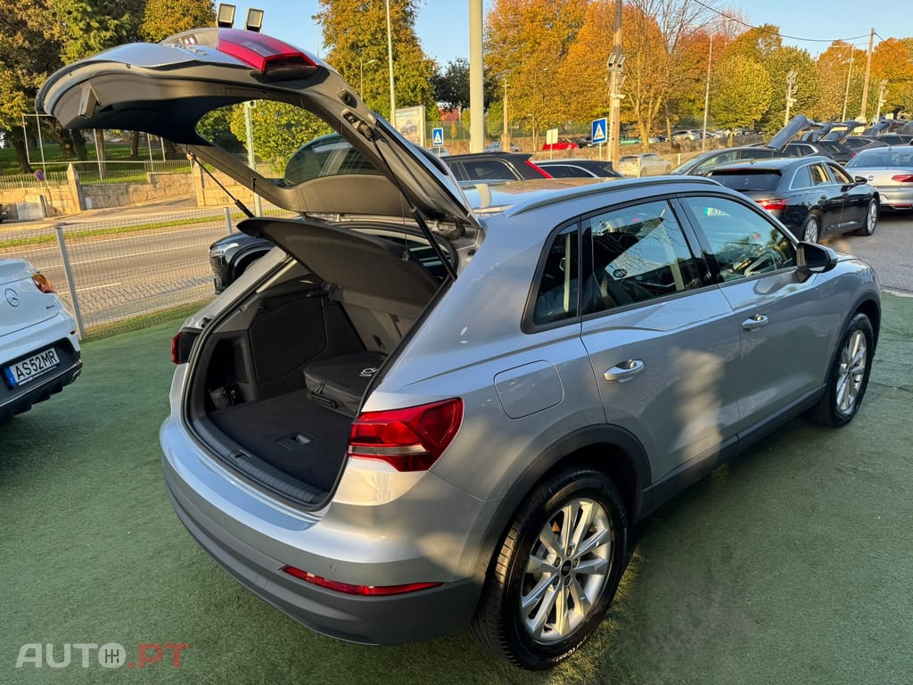 Audi Q3 45 TFSIe S tronic