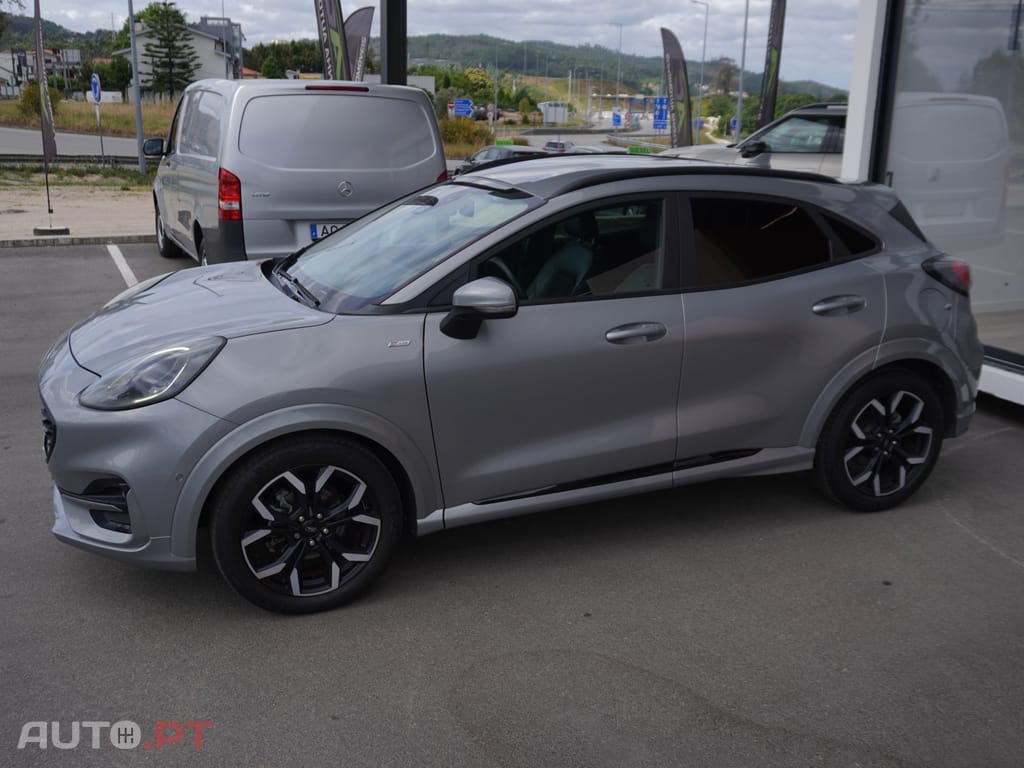 Ford Puma 1.0 EcoBoost MHEV ST-Line X