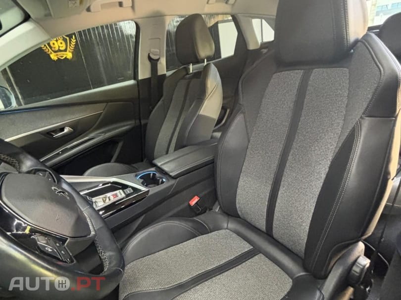 Peugeot 3008 1.5 BlueHDi Allure EAT8
