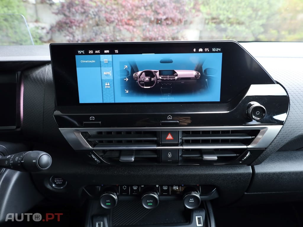 Citroen C4 X 1.2 PureTech Shine EAT8