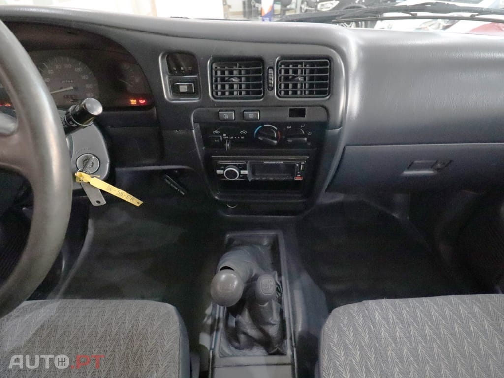 Toyota Hilux 2.5 D4-D CD CM