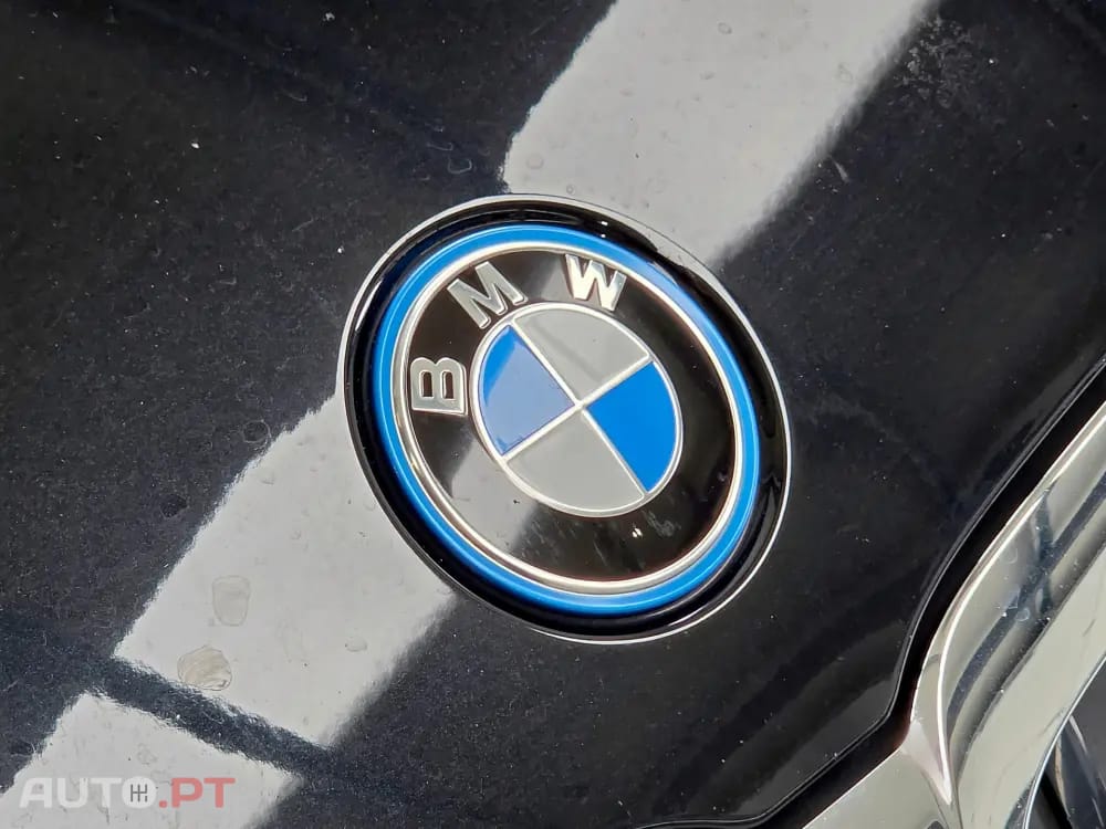 BMW 320 e Line Sport Auto