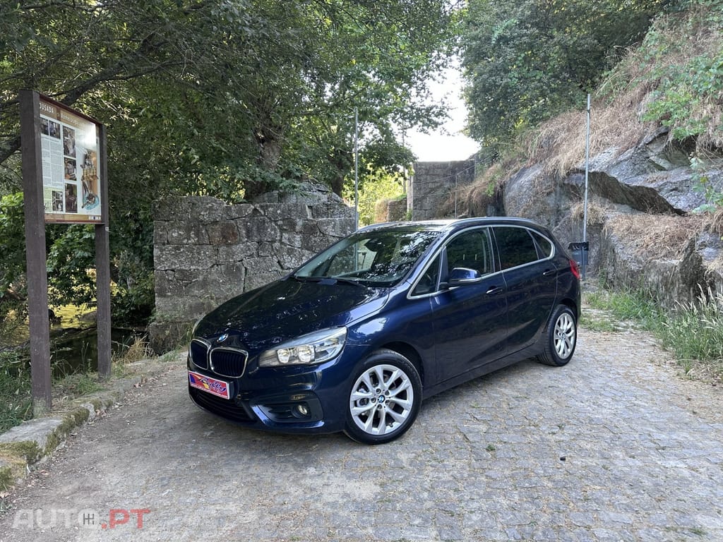 BMW 216 d Line Luxury
