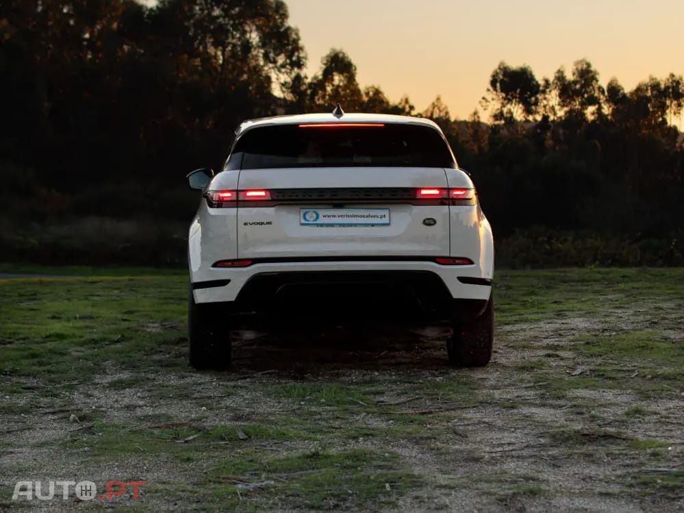 Land Rover Evoque 2.0 D150 AWD R-Dynamic Auto