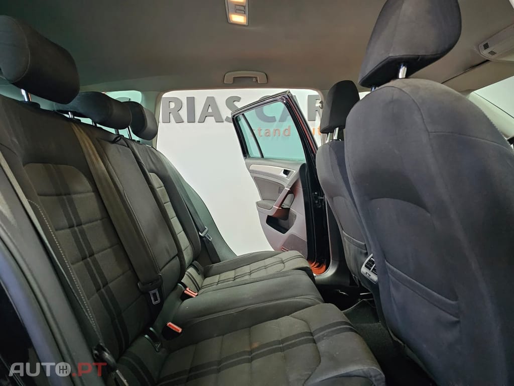 Volkswagen Golf Variant 1.6 TDi Highline