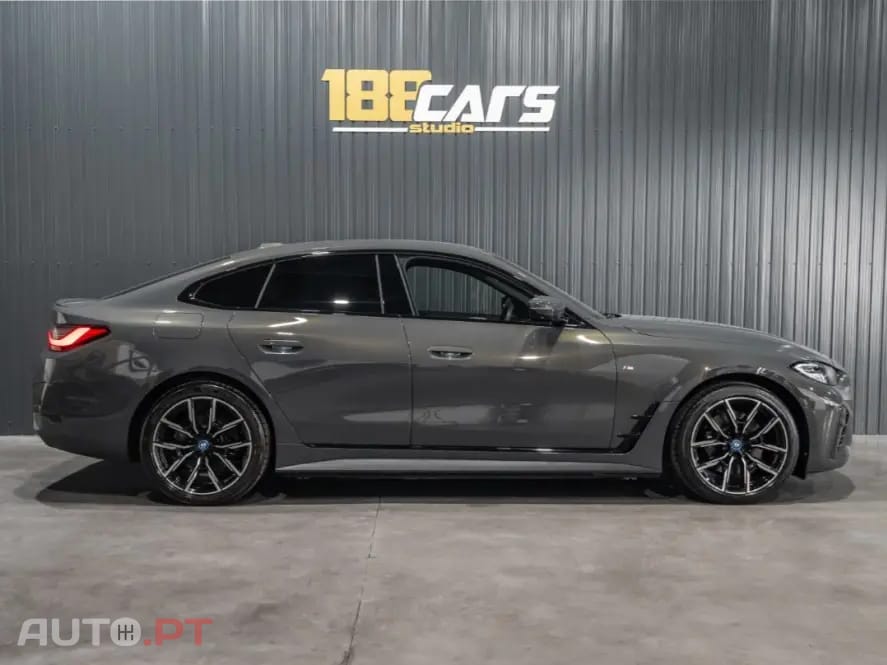 BMW i4 eDrive40 Pack Desportivo M Pro