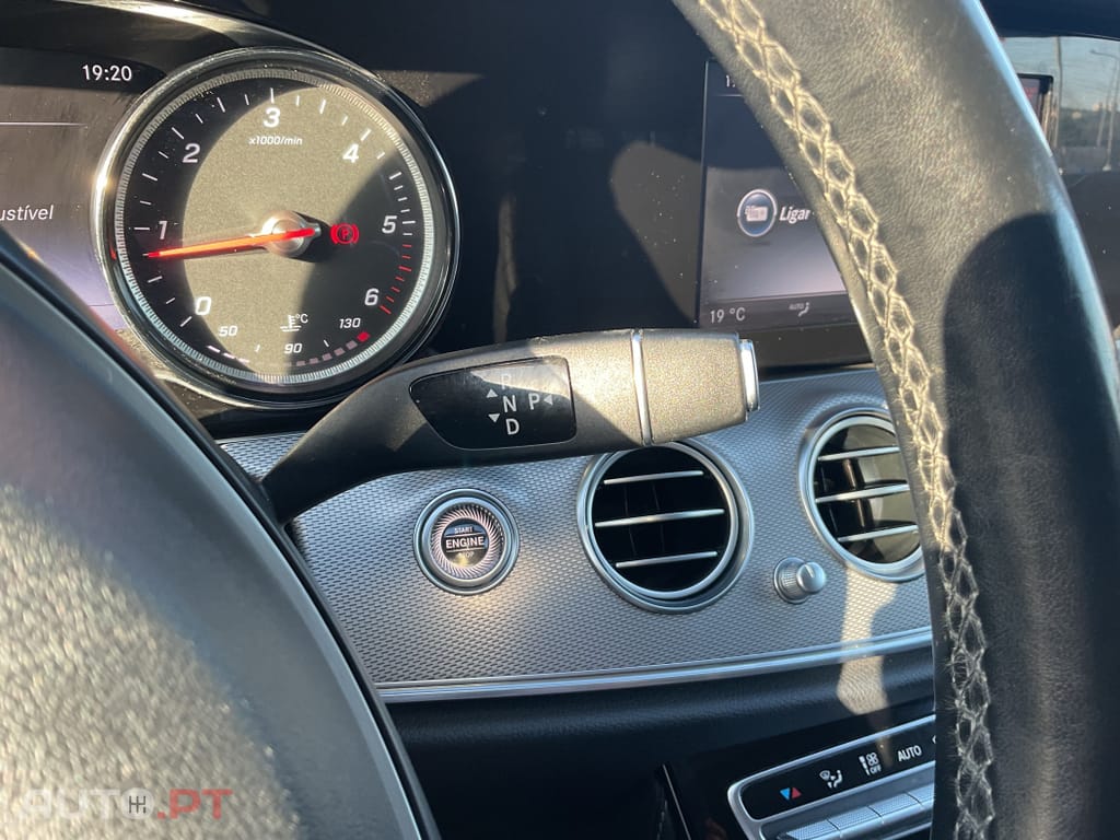 Mercedes-Benz E 220 BlueTEC Avantgarde Auto.