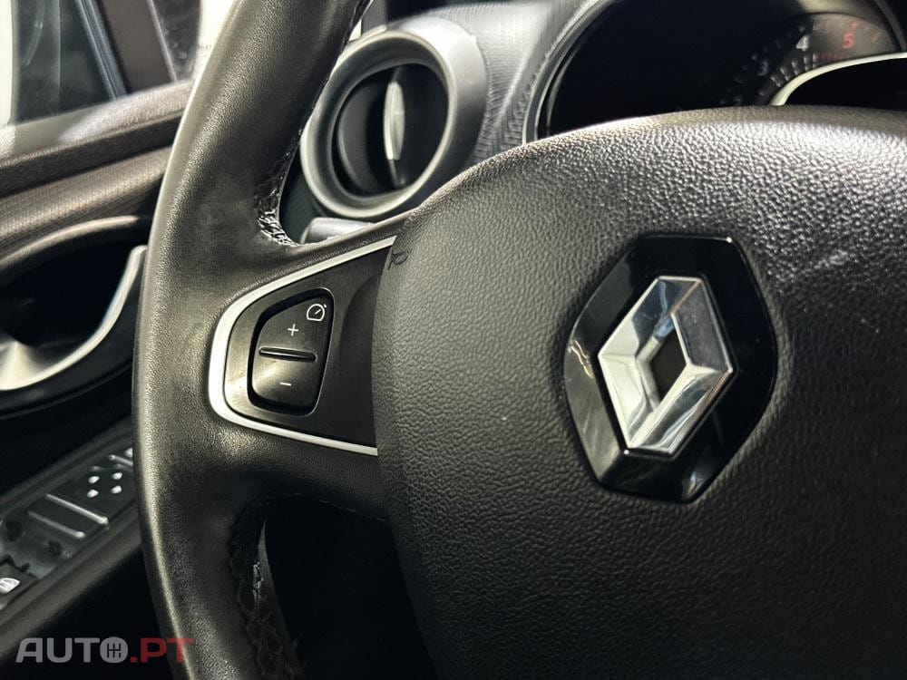 Renault Clio Sport Tourer ST Limited Edition