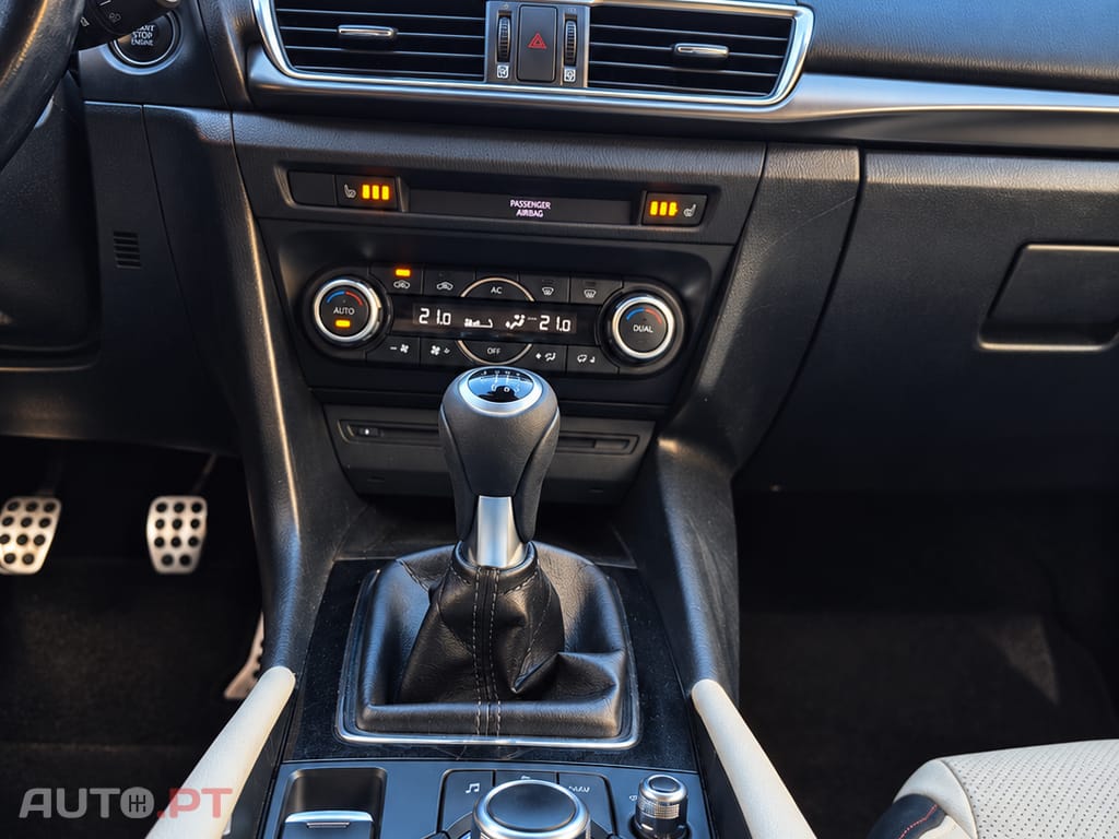 Mazda 3 1.5 D Skyactiv Excellence