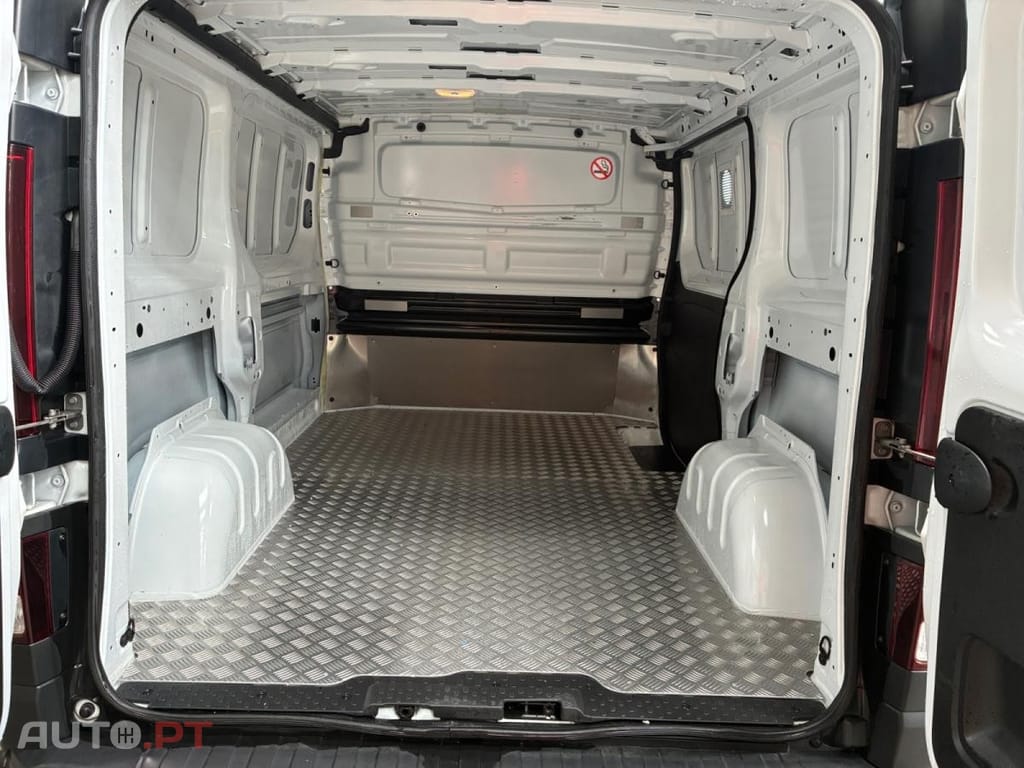 Renault Trafic 2.0 dCi L1H1 1.0T