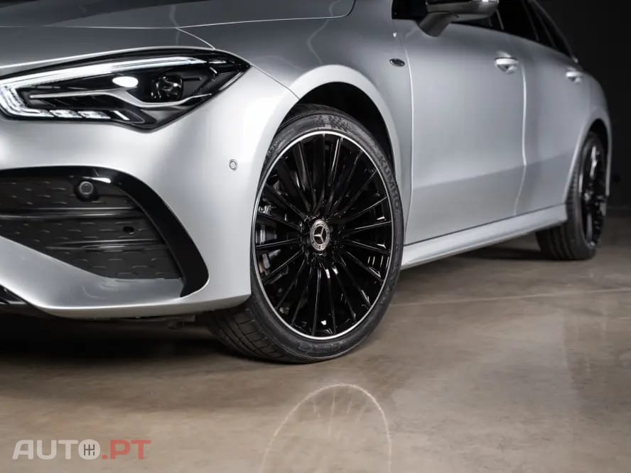 Mercedes-Benz CLA 250 e Shooting Brake AMG Line