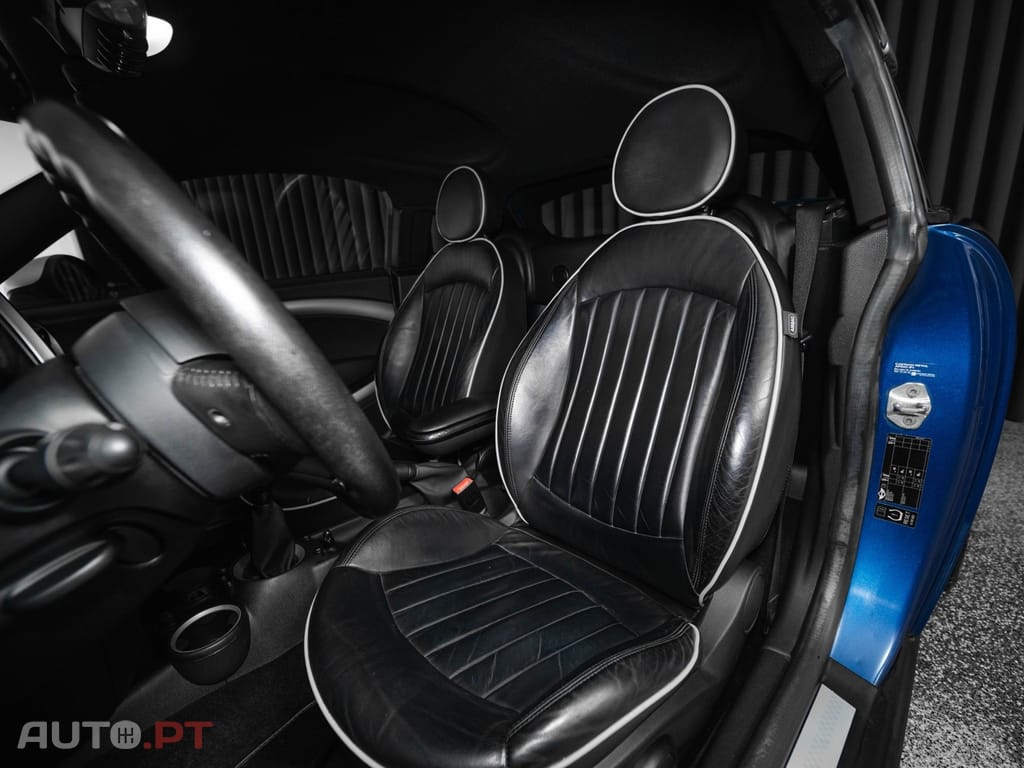 MINI Coupé Cooper SD