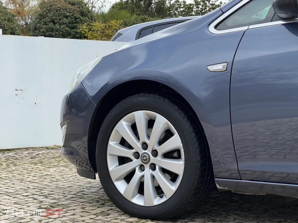 Opel Astra 1.7 CDTi Edition