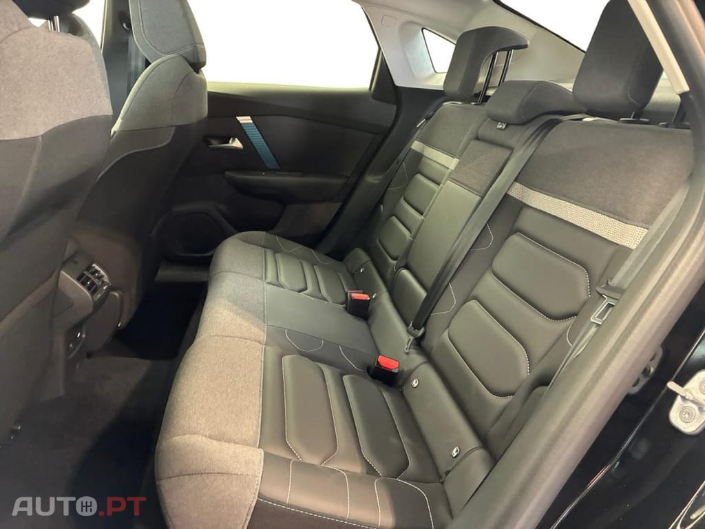 Citroen e-C4 X 50 kWh Shine