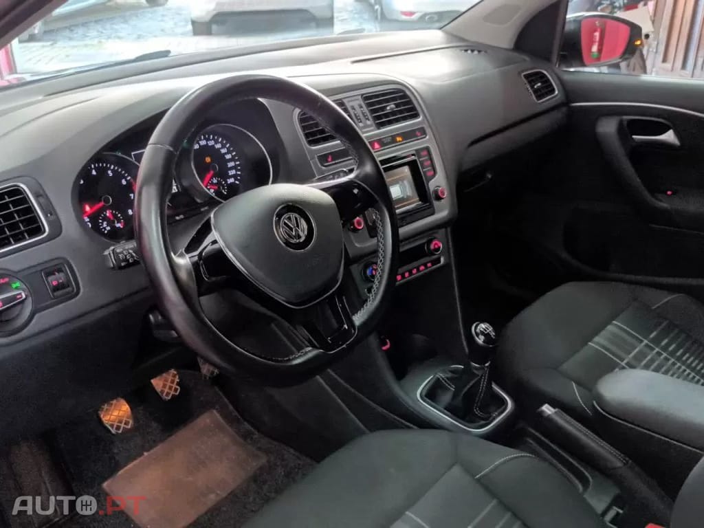 Volkswagen Polo 1.2 TSi Lounge