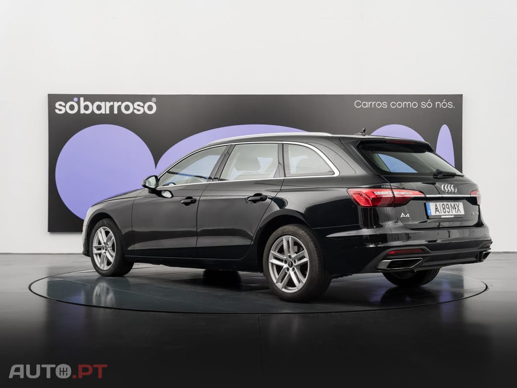 Audi A4 Avant 30 TDI S tronic