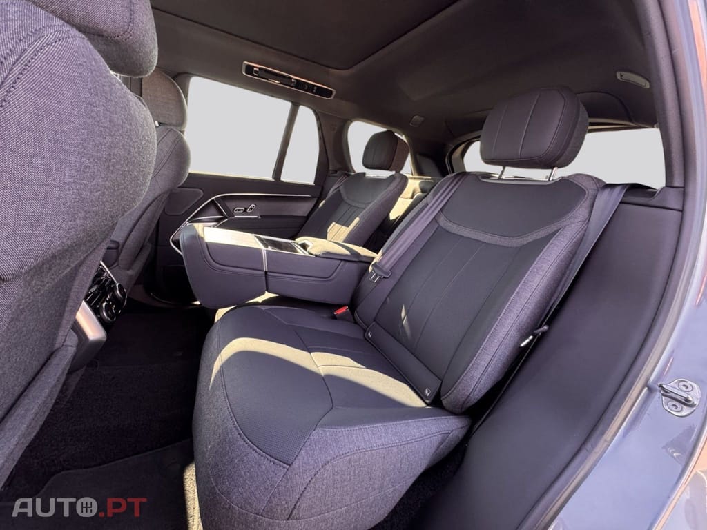 Land Rover Range Rover I.V.A DEDUTIVEL P460e Hybrid HSE  
