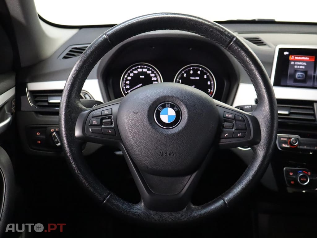 BMW X1 xDrive25e Business Advantage