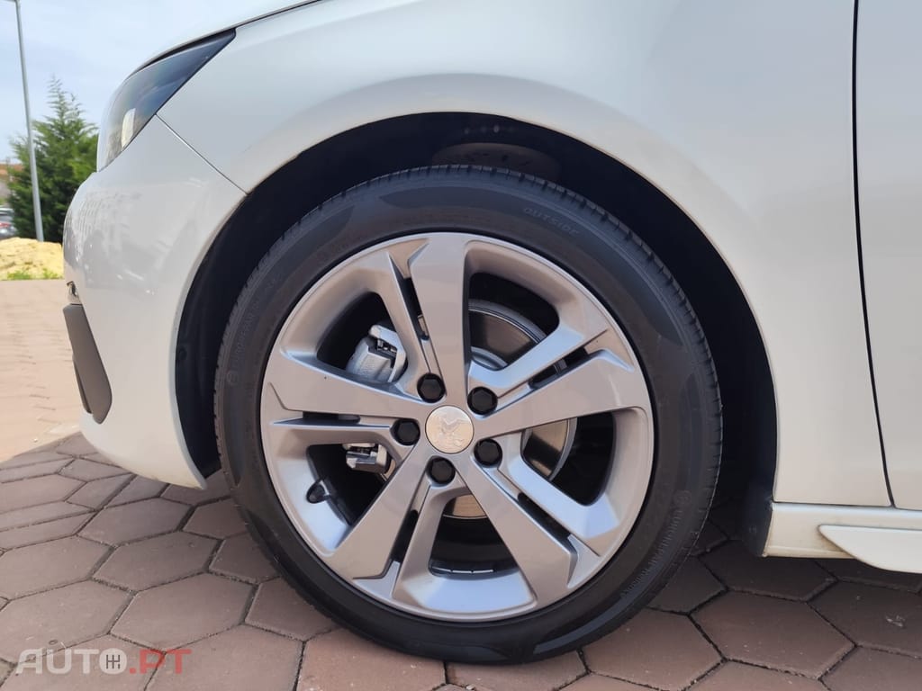 Peugeot 308 1.5 BlueHDi GT Line