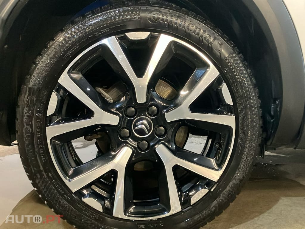 Citroen C5 Aircross 1.6 Hybrid Shine e-EAT8