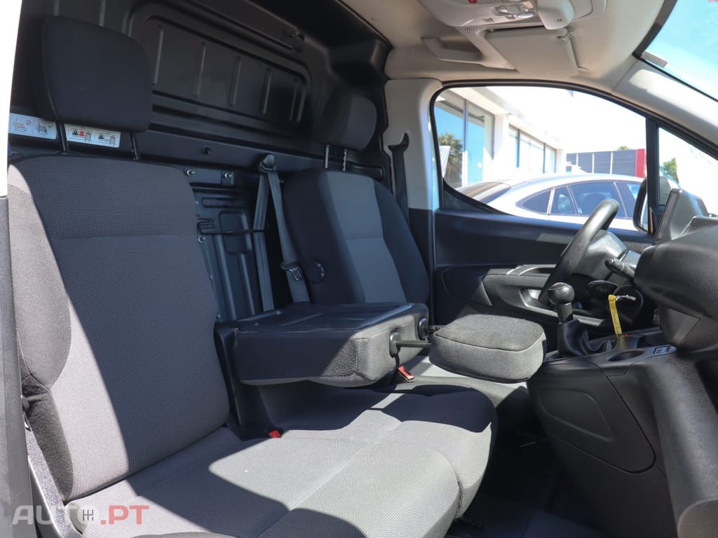 Peugeot Partner 1.5 BlueHDi Asphalt Longa
