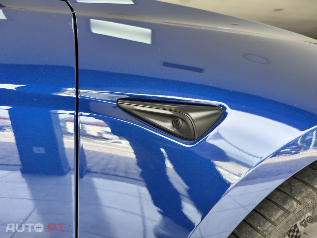 Tesla Model 3 Long Range Tração Integral