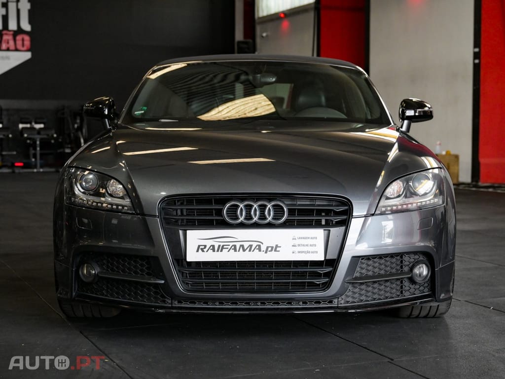 Audi TT 1.8 TFSi S-line S tronic