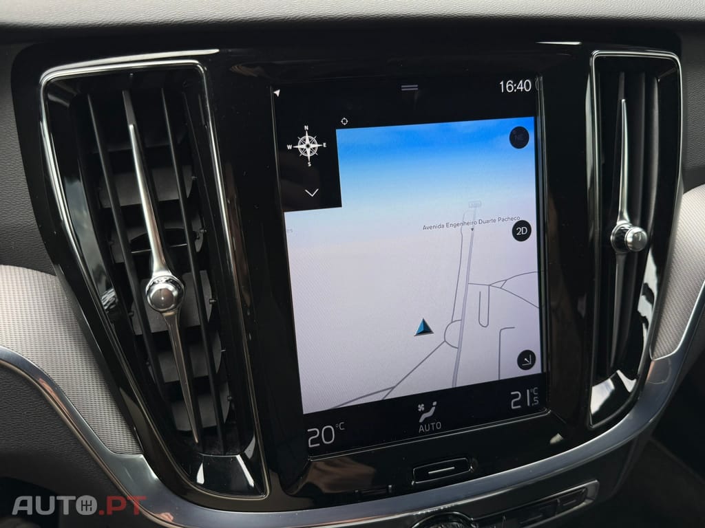 Volvo V60 2.0 D3 R-Design Geartronic