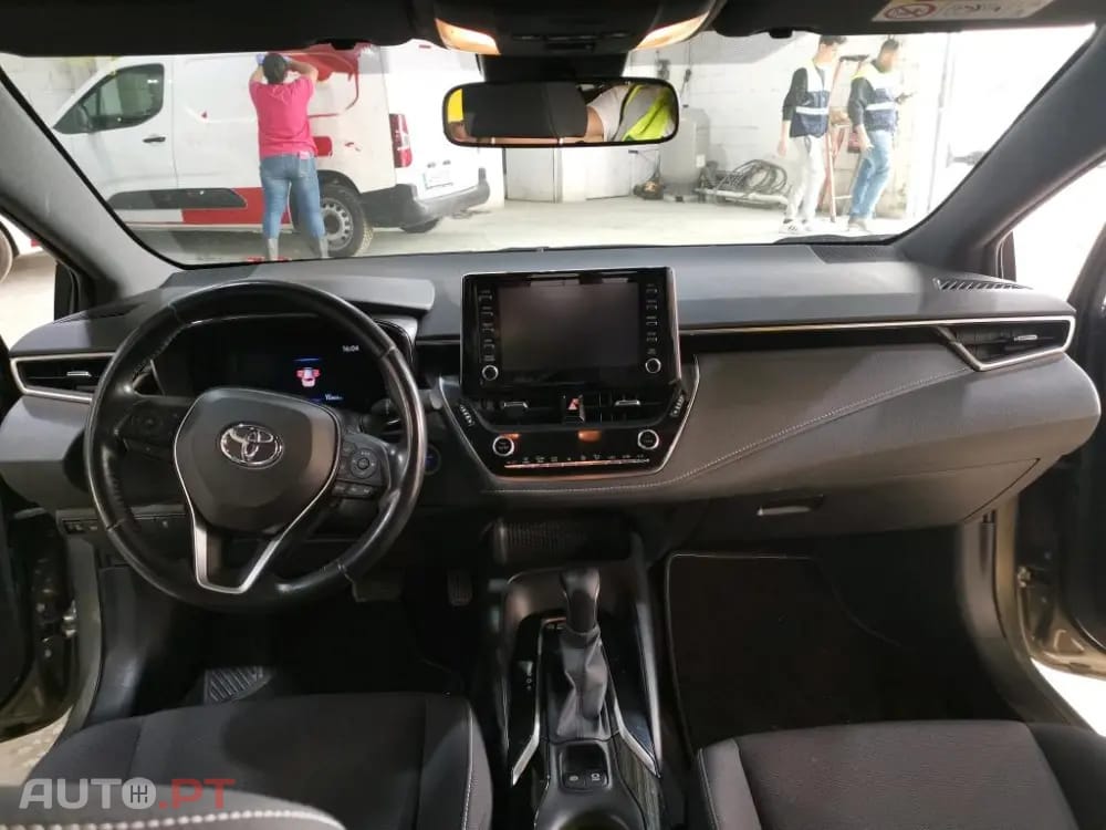 Toyota Corolla Touring Sports 1.8 Hybrid Comfort
