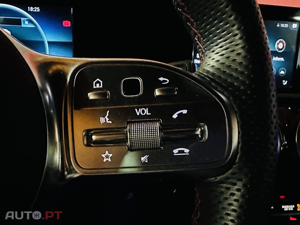 Mercedes-Benz CLA 180 Shooting Brake 7G-DCT AMG Line