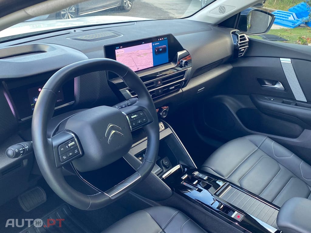 Citroen C4 X Shine Pack