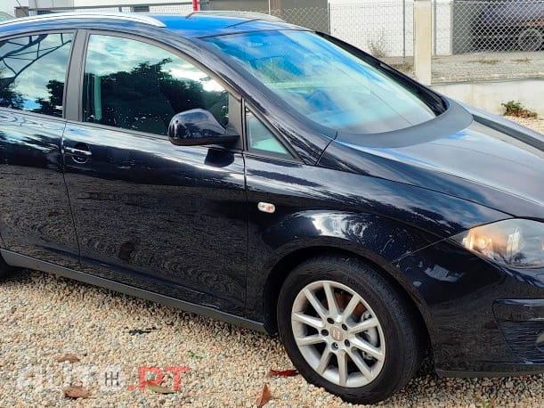 Seat Altea XL Sport 1.6 TDI 105cv / 109 Eur mês
