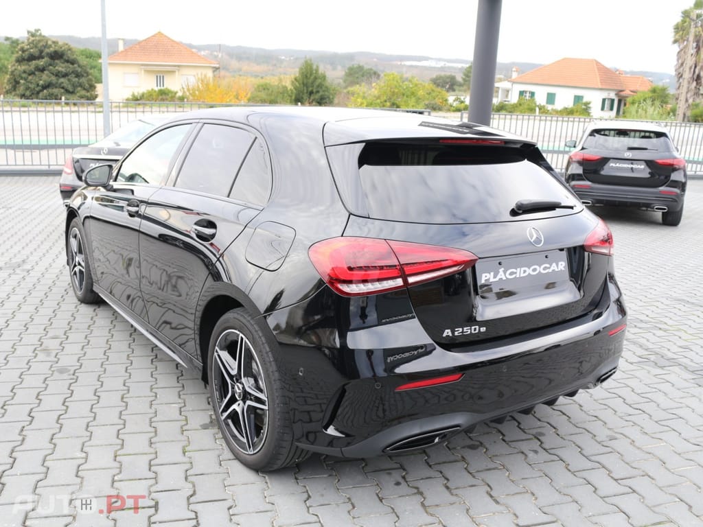 Mercedes-Benz A 250 e AMG Line