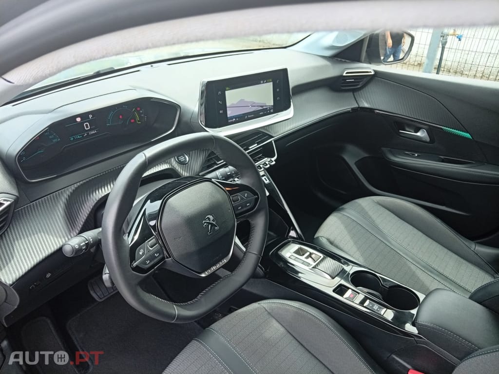 Peugeot E-208 50 kWh Allure