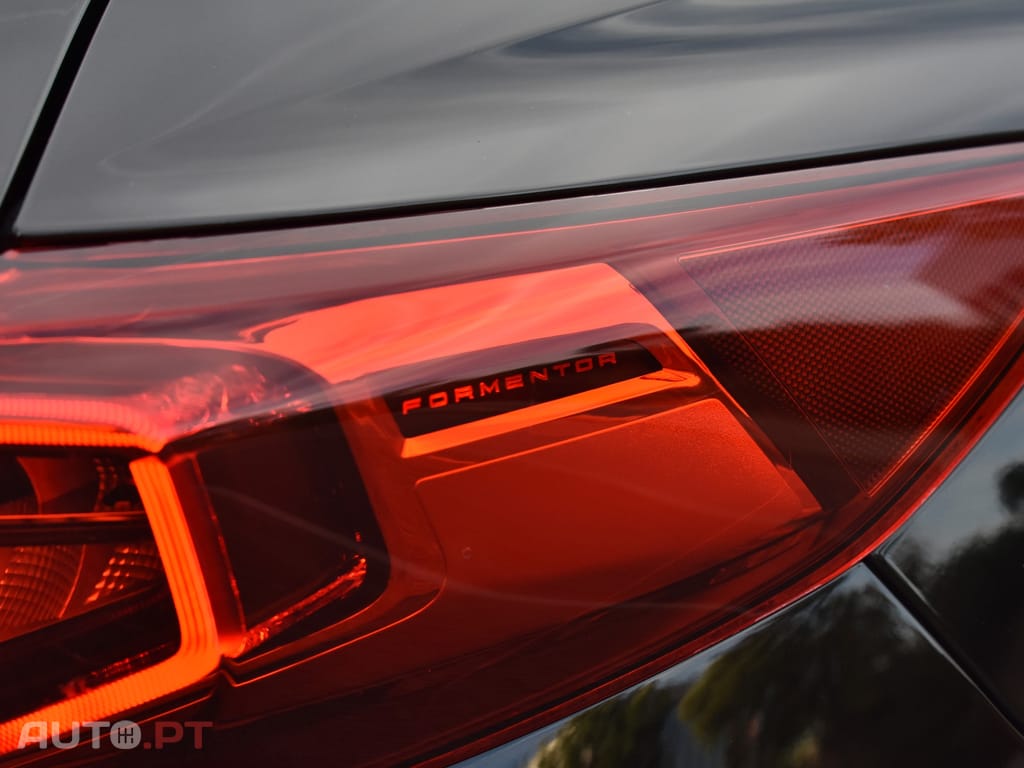 Cupra Formentor 1.4 e-Hybrid Cupra DSG VZ