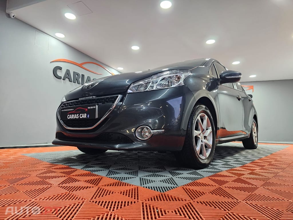 Peugeot 208 1.4 HDi Access