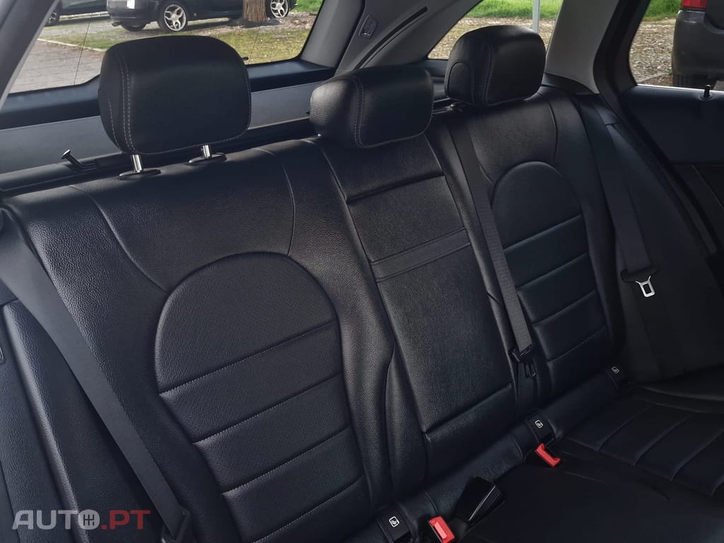 Mercedes-Benz C 300 DE T 9G-TRONIC Avantgarde