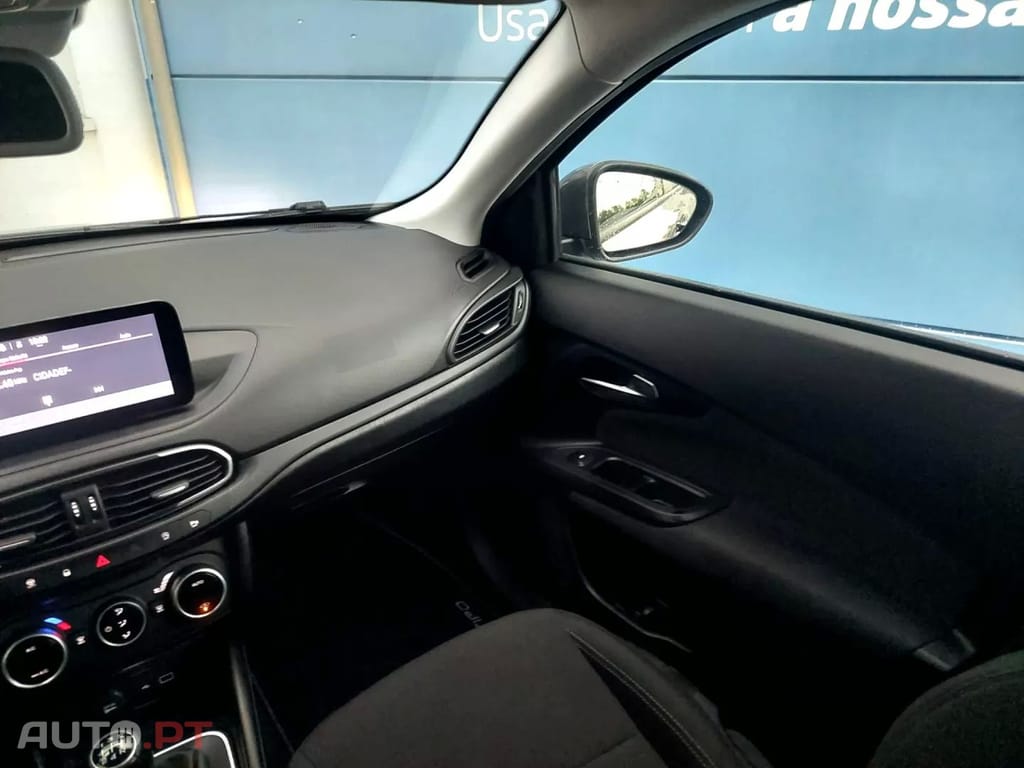 Fiat Tipo 1.0 GSE T3 Cross