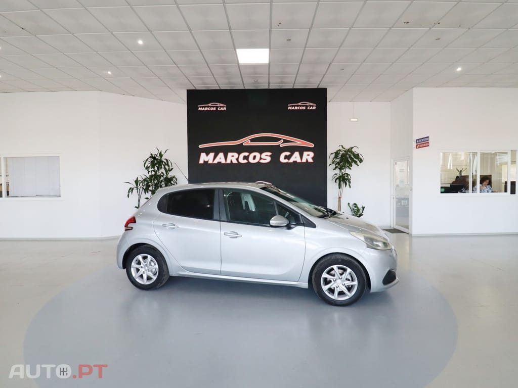 Peugeot 208 1.2 PureTech Active