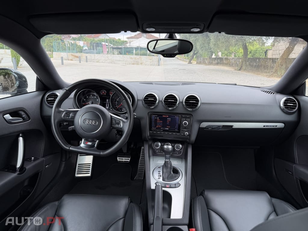 Audi TT 2.0 TFSI quattro S-line S tronic