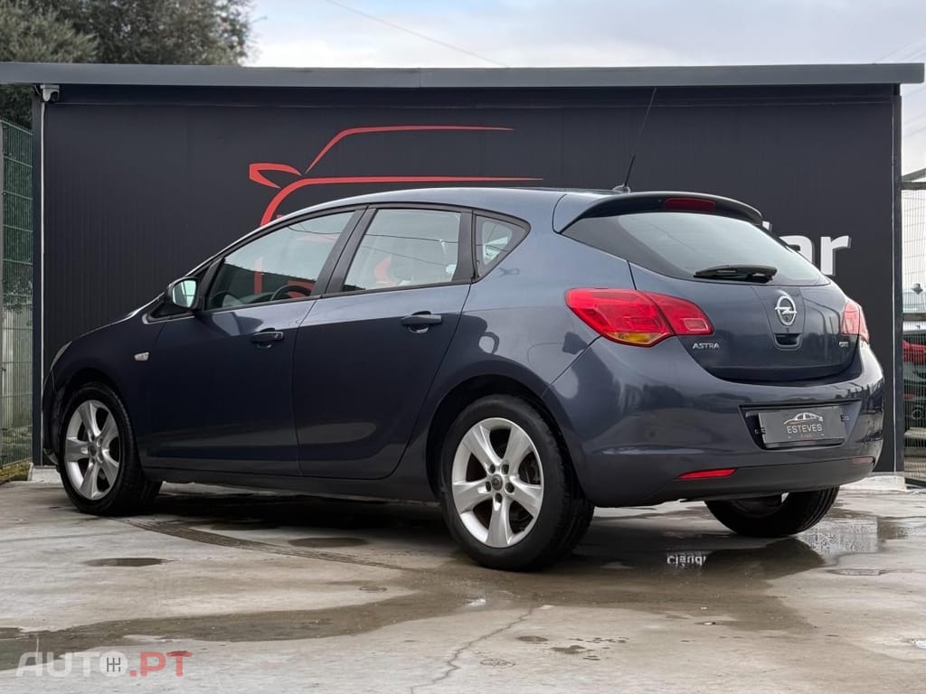 Opel Astra 1.7 CDTi Enjoy